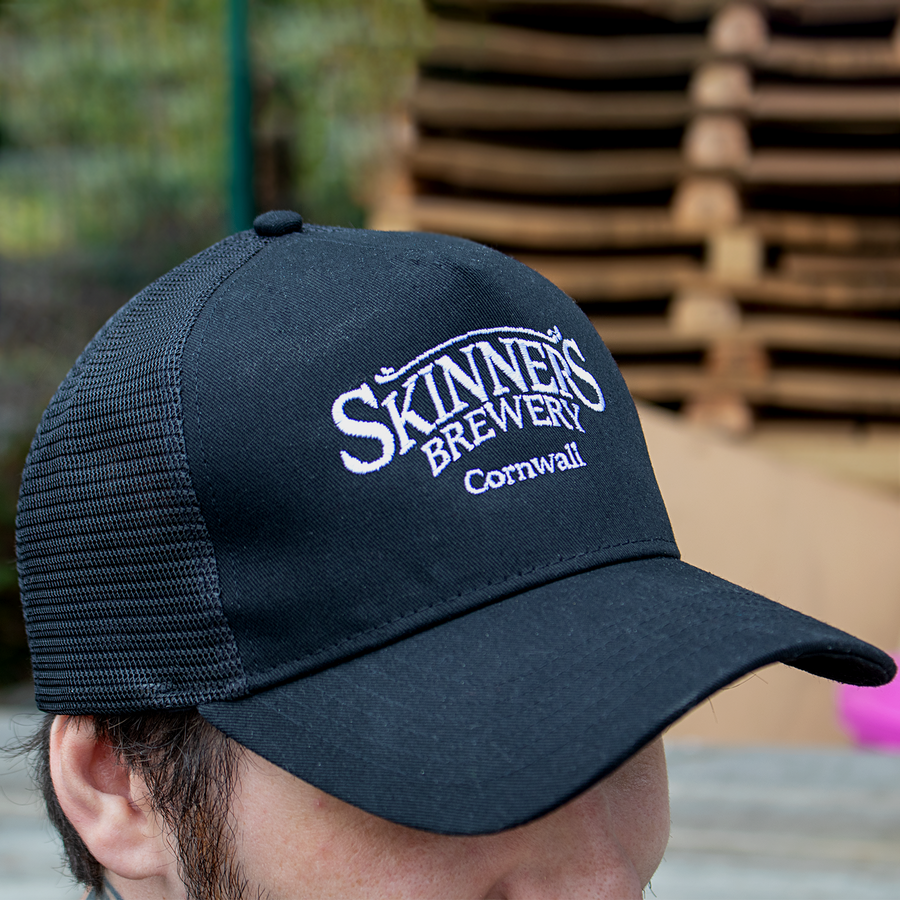 Skinners 'Trucker' Hat in Black